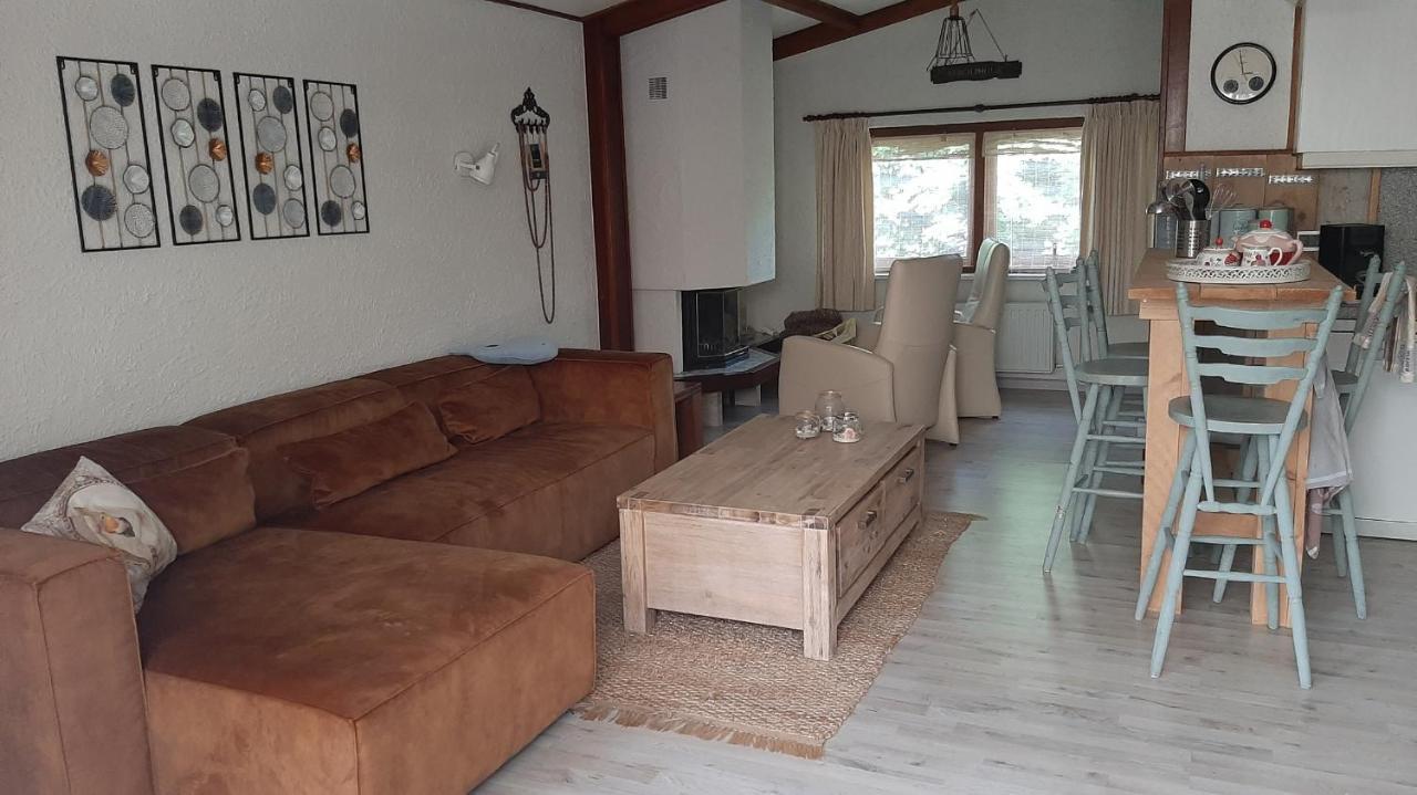 Bungalow De Pluumpot Scherpenisse Экстерьер фото